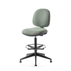 Sgabello 18
